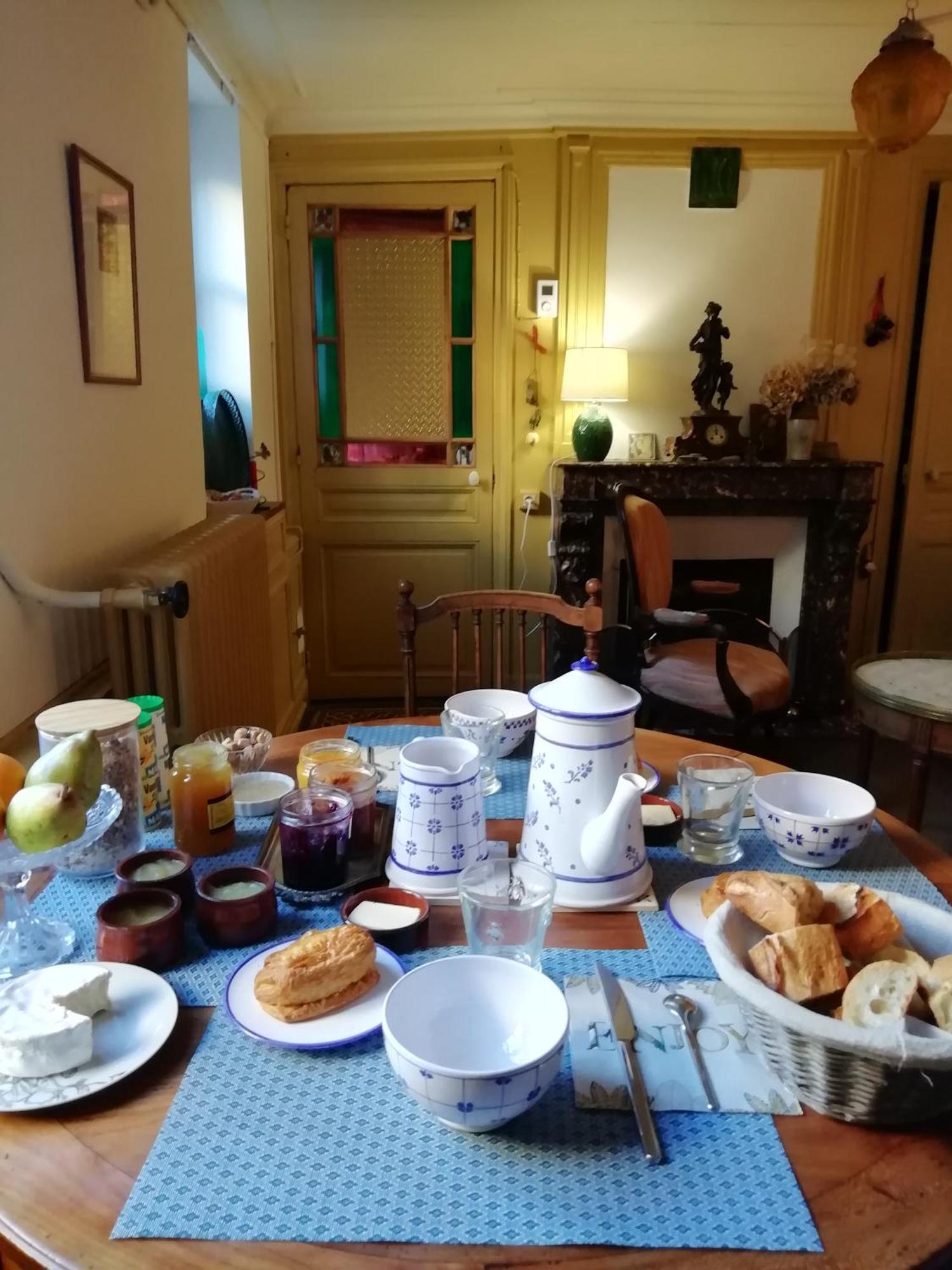Bed and Breakfast La "Charcuterie" Greber Бове Экстерьер фото